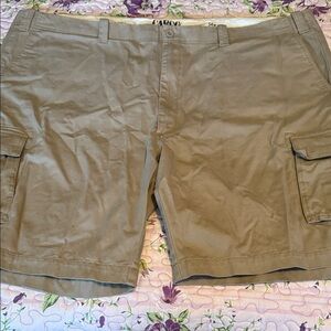 Roundtree & Yorke Men's Tan Cargo Shorts